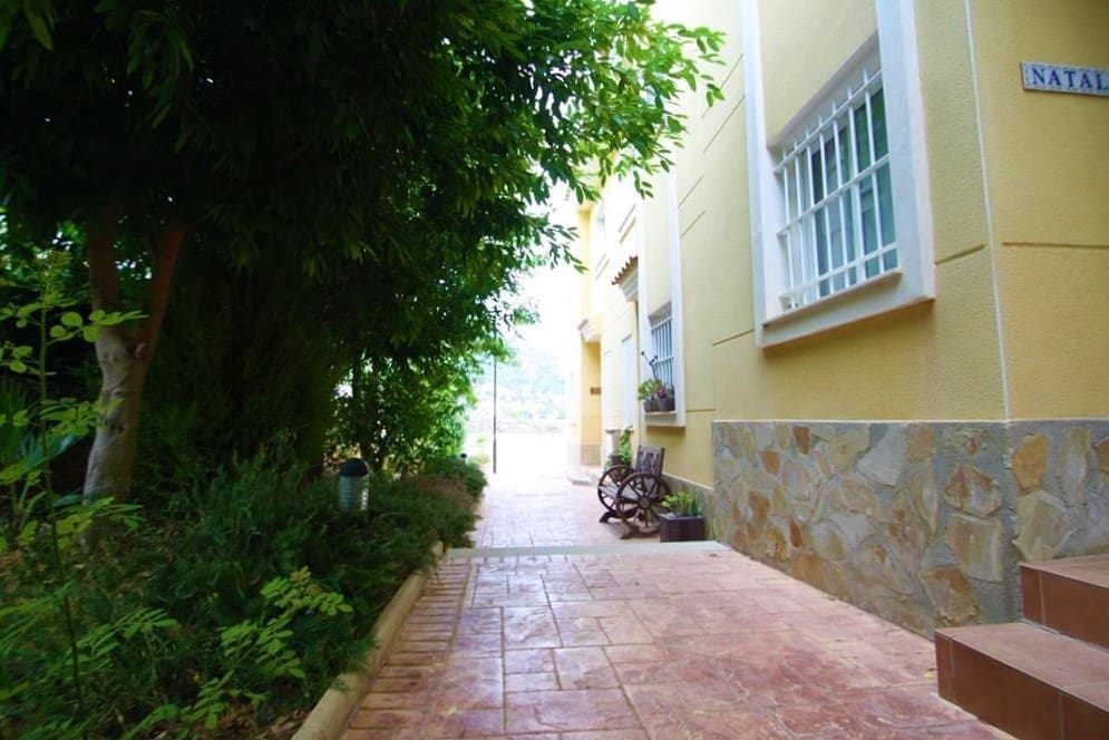 2 soverom Hus til salgs i Calpe / Calp med garasje - € 250 000 (Ref: 9564341)