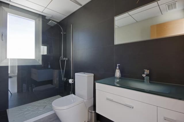 5 soveværelse Villa til salg i Canuta, Calpe / Calp med swimmingpool garage - € 750.000 (Ref: 9564343)