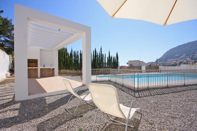 5 soveværelse Villa til salg i Canuta, Calpe / Calp med swimmingpool garage - € 750.000 (Ref: 9564343)
