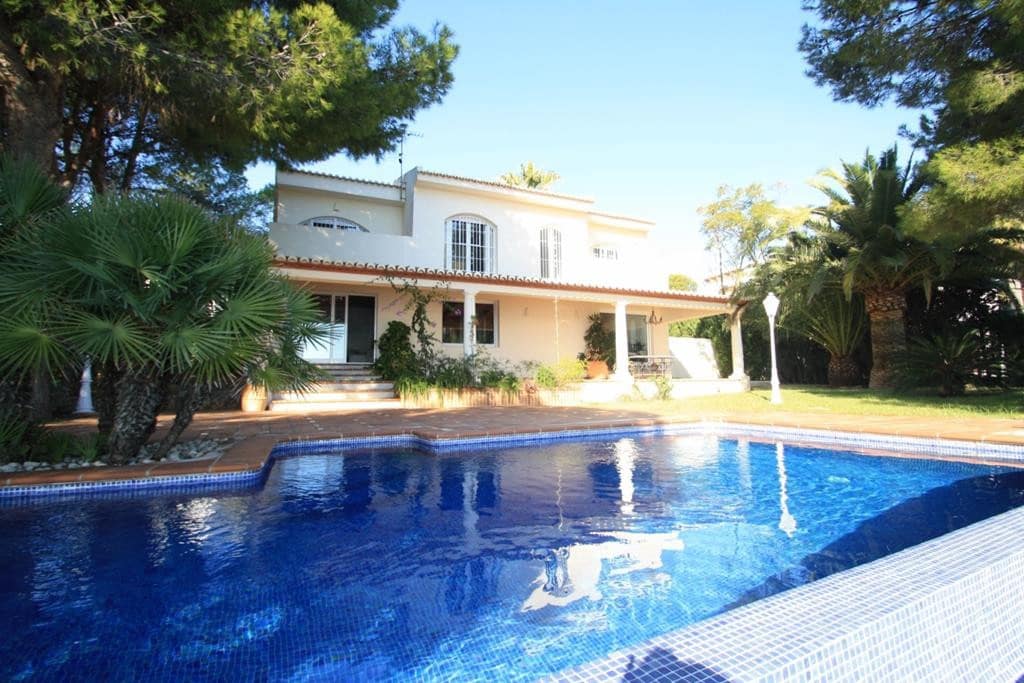 4 chambre Villa/Maison à vendre à Calpe / Calp avec piscine garage - 2 500 000 € (Ref: 9564344)