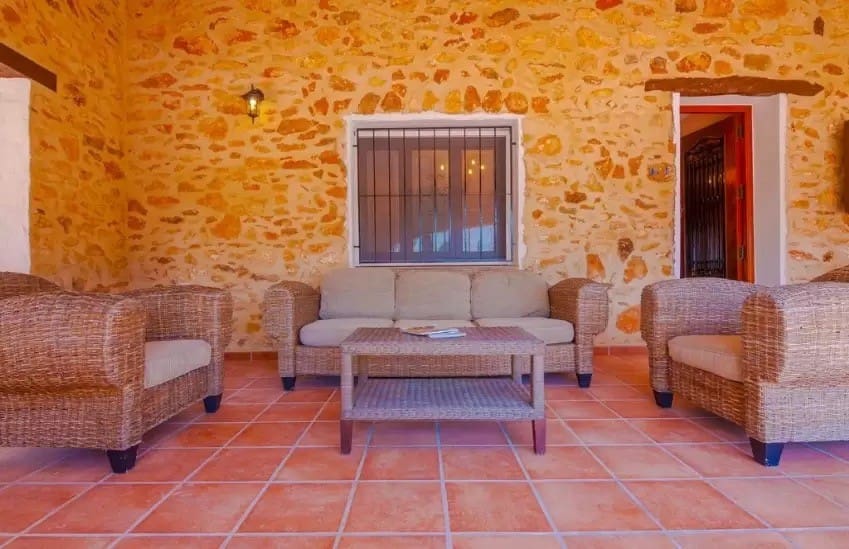 5 chambre Villa/Maison à vendre à Calpe / Calp avec piscine garage - 710 000 € (Ref: 9564347)