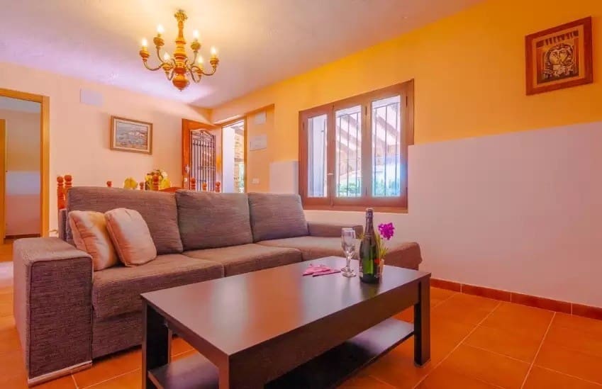 5 chambre Villa/Maison à vendre à Calpe / Calp avec piscine garage - 710 000 € (Ref: 9564347)