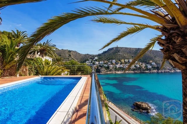 4 sypialnia Willa na sprzedaż w El Portet - Pla de Mar, Teulada-Moraira z basenem garażem - 2 900 000 € (Ref: 9564348)