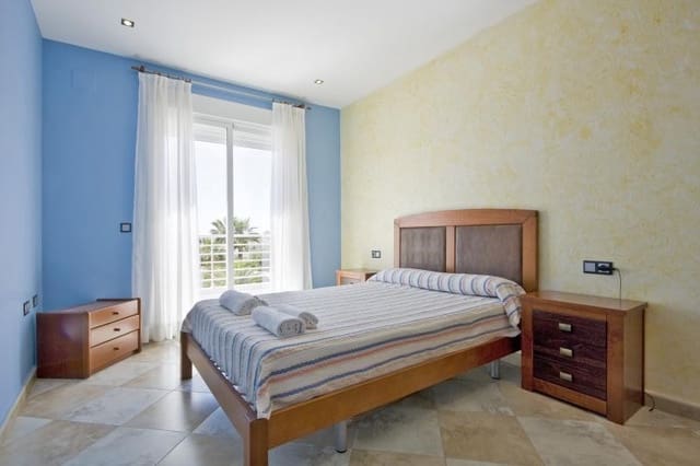 4 chambre Villa/Maison à vendre à Cometa - Carrió, Calpe / Calp avec piscine garage - 699 000 € (Ref: 9564349)