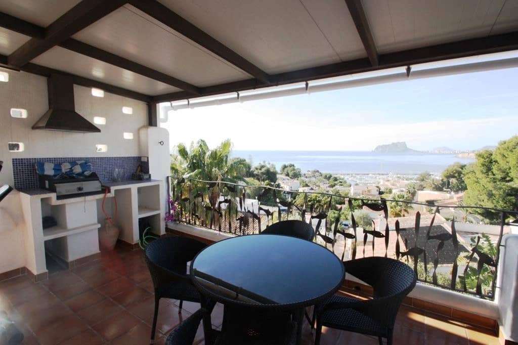 Chalet de 7 habitaciones en Moraira en venta con piscina garaje - 2.500.000 € (Ref: 9564350)