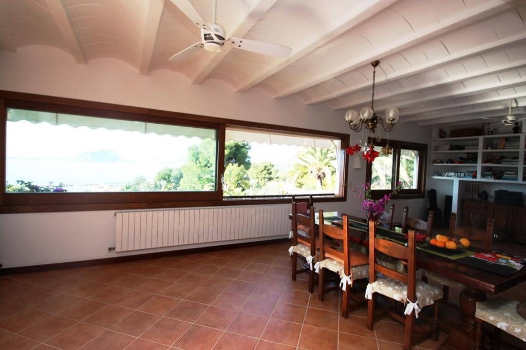 Chalet de 7 habitaciones en Moraira en venta con piscina garaje - 2.500.000 € (Ref: 9564350)