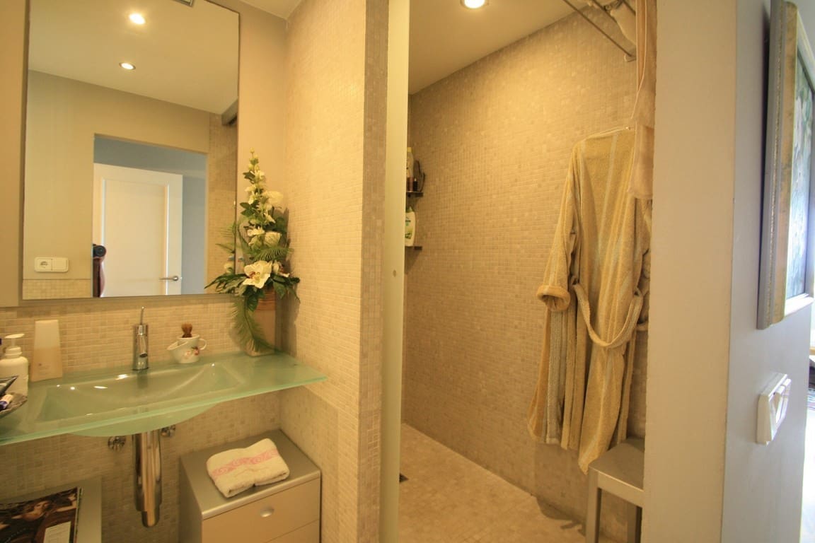 2 soverom Leilighet til salgs i Calpe / Calp med garasje - € 420 000 (Ref: 9568041)