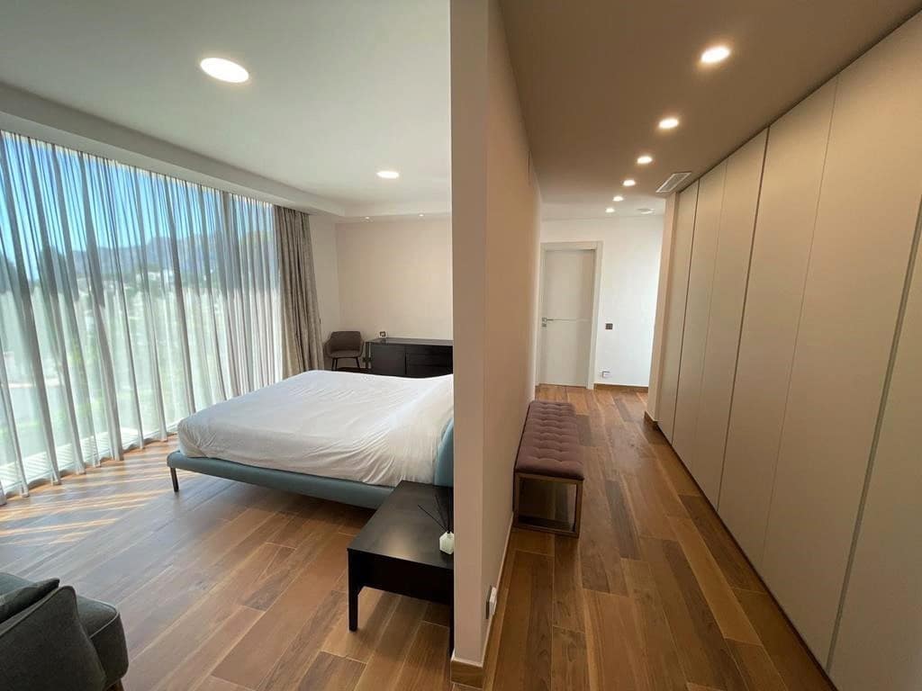 5 chambre Villa/Maison à vendre à Calpe / Calp avec piscine garage - 1 980 000 € (Ref: 9568043)