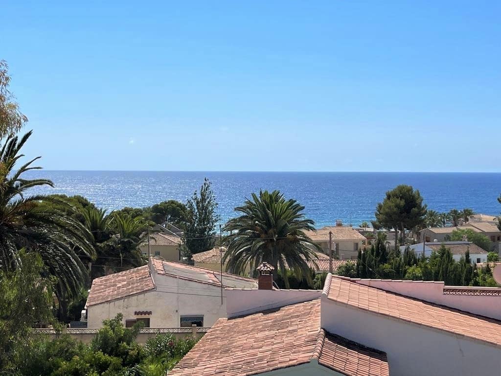 5 chambre Villa/Maison à vendre à Calpe / Calp avec piscine garage - 1 980 000 € (Ref: 9568043)