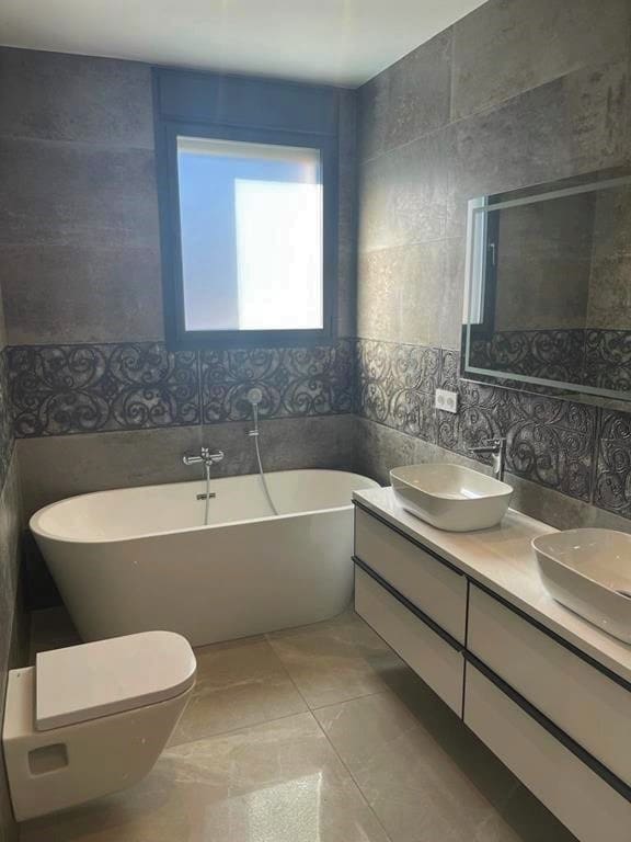 4 bedroom Villa for sale in Calpe / Calp with pool garage - € 1,125,000 (Ref: 9590725)