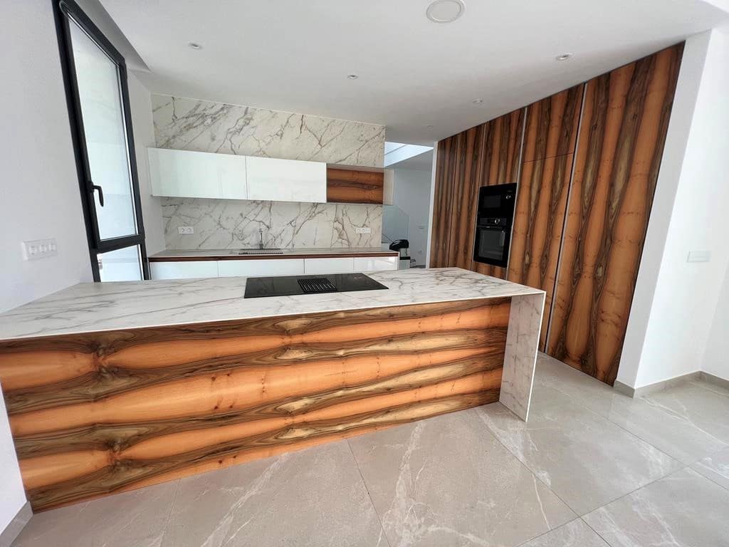 4 bedroom Villa for sale in Calpe / Calp with pool garage - € 1,125,000 (Ref: 9590725)