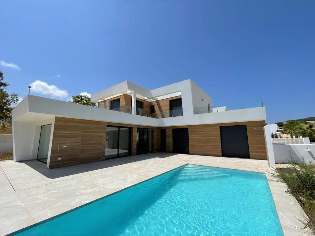 4 bedroom Villa for sale in Calpe / Calp with pool garage - € 1,125,000 (Ref: 9590725)