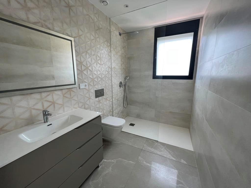 4 bedroom Villa for sale in Calpe / Calp with pool garage - € 1,125,000 (Ref: 9590725)