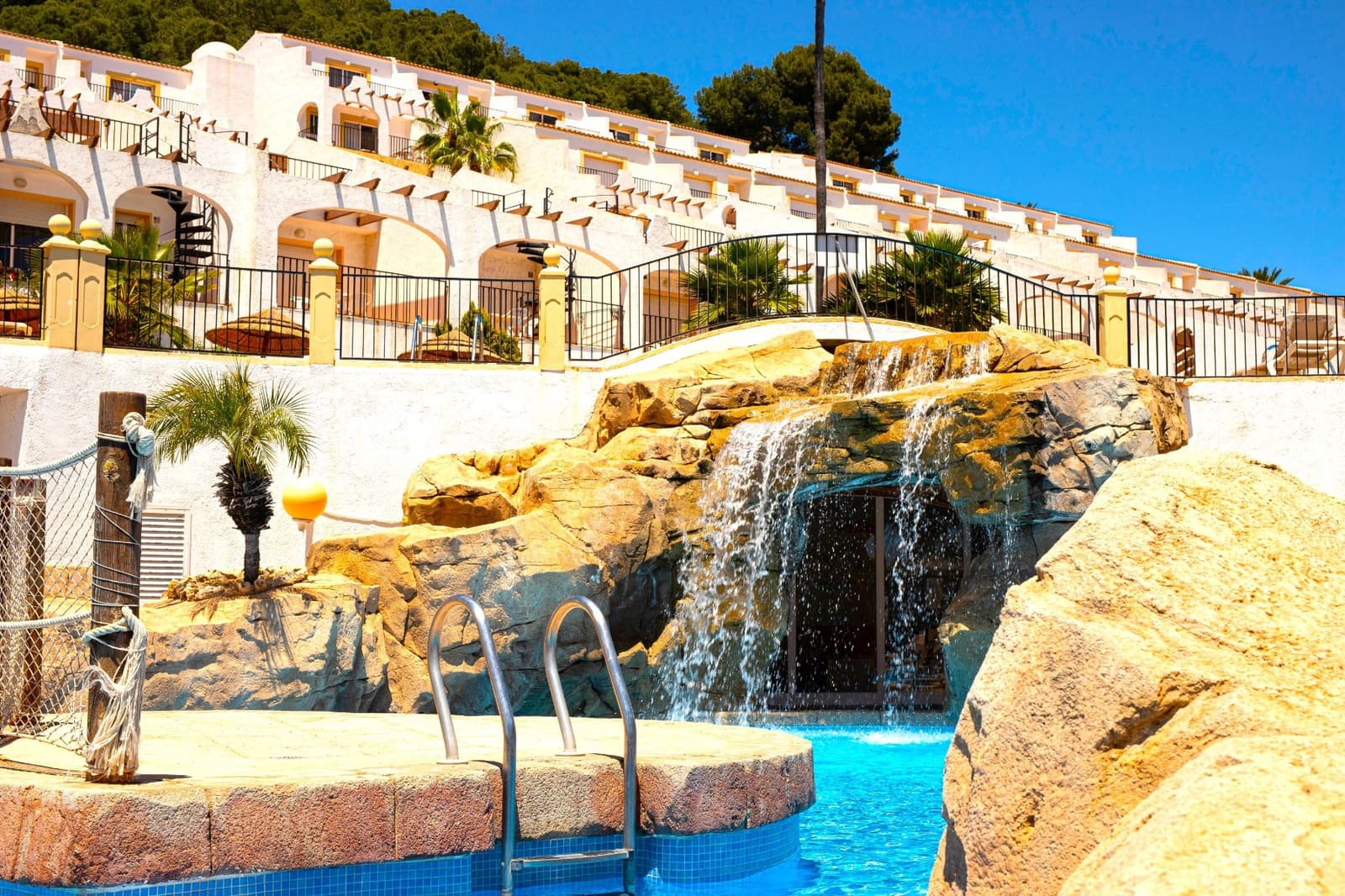 Casa de 1 habitación en Calpe / Calp en venta con piscina - 185.000 € (Ref: 9594669)