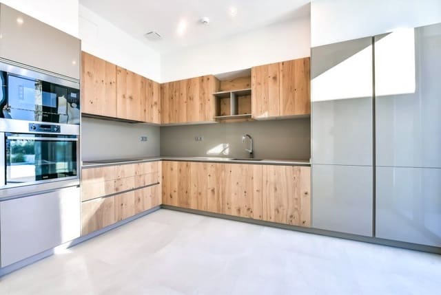 4 slaapkamer Villa te koop in Cometa - Carrió, Calpe / Calp met zwembad garage - € 1.900.000 (Ref: 9594671)