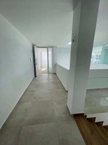 4 makuuhuone Huvila myytävänä paikassa Altea mukana uima-altaan 
autotalli - 1 290 000 € (Ref: 9594672)