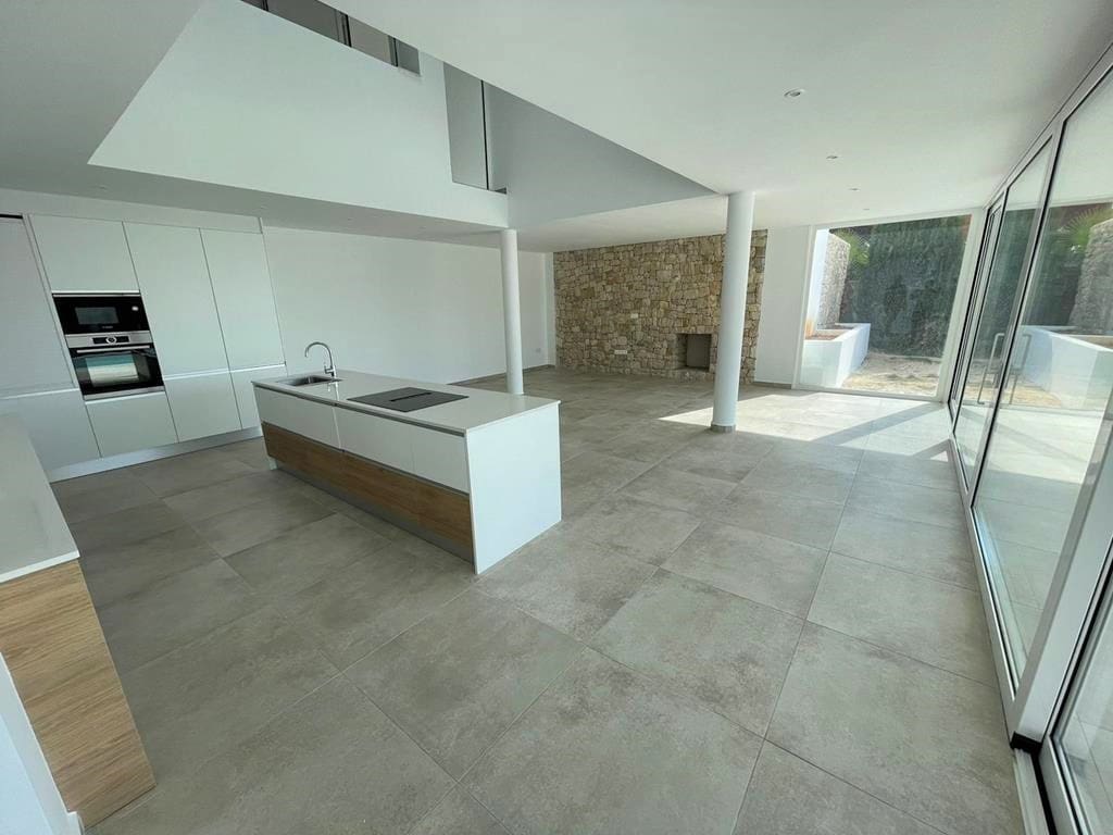 4 makuuhuone Huvila myytävänä paikassa Altea mukana uima-altaan 
autotalli - 1 290 000 € (Ref: 9594672)