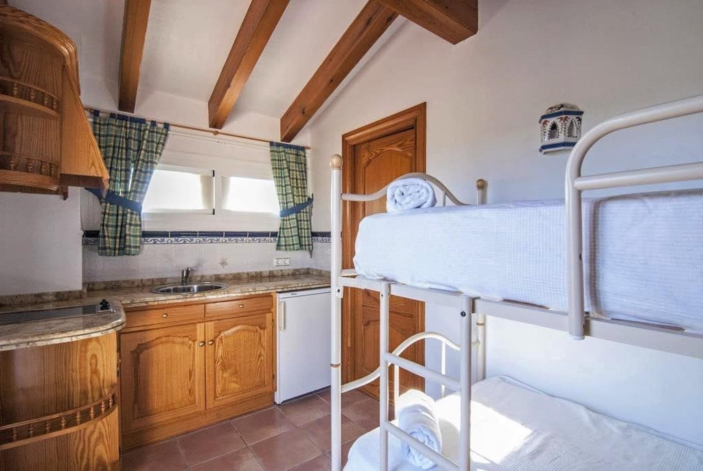 7 sypialnia Willa na sprzedaż w Benissa z basenem garażem - 1 295 000 € (Ref: 9594673)