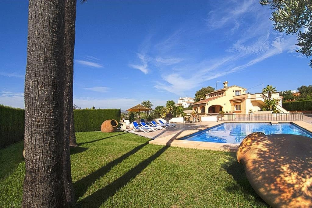 7 sypialnia Willa na sprzedaż w Benissa z basenem garażem - 1 295 000 € (Ref: 9594673)