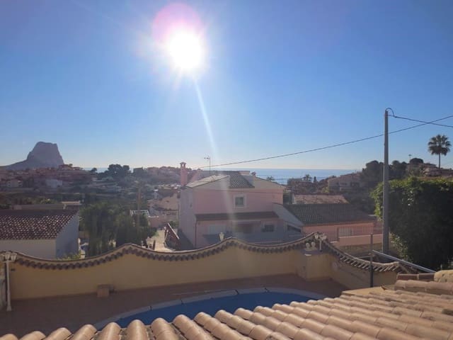 5 soverom Villa til salgs i Gargasindi, Calpe / Calp med svømmebasseng garasje - € 749 000 (Ref: 9594678)