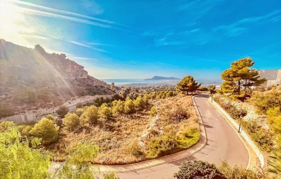 4 makuuhuone Huvila myytävänä paikassa Altea mukana uima-altaan 
autotalli - 1 166 500 € (Ref: 9594679)