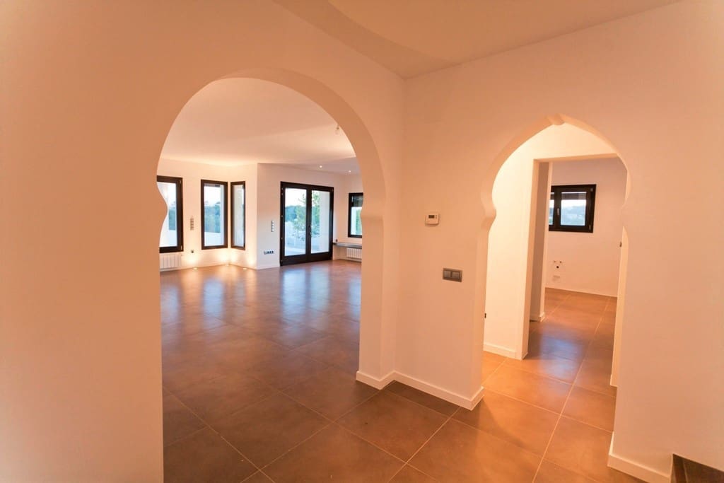 3 soveværelse Villa til salg i Moraira med swimmingpool garage - € 1.440.000 (Ref: 9594680)