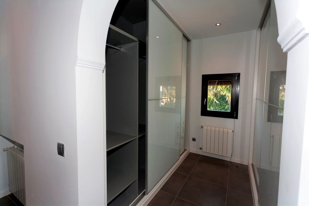 3 soveværelse Villa til salg i Moraira med swimmingpool garage - € 1.440.000 (Ref: 9594680)