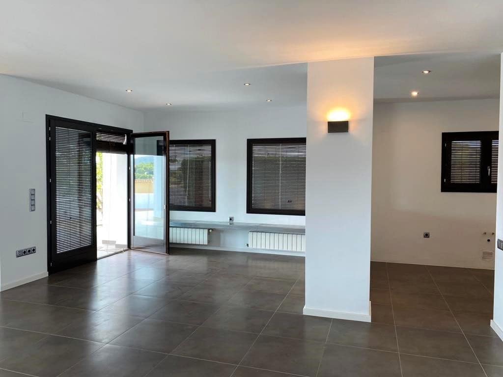 3 soveværelse Villa til salg i Moraira med swimmingpool garage - € 1.440.000 (Ref: 9594680)