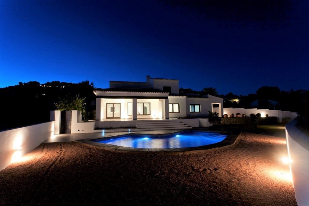 3 soveværelse Villa til salg i Moraira med swimmingpool garage - € 1.440.000 (Ref: 9594680)