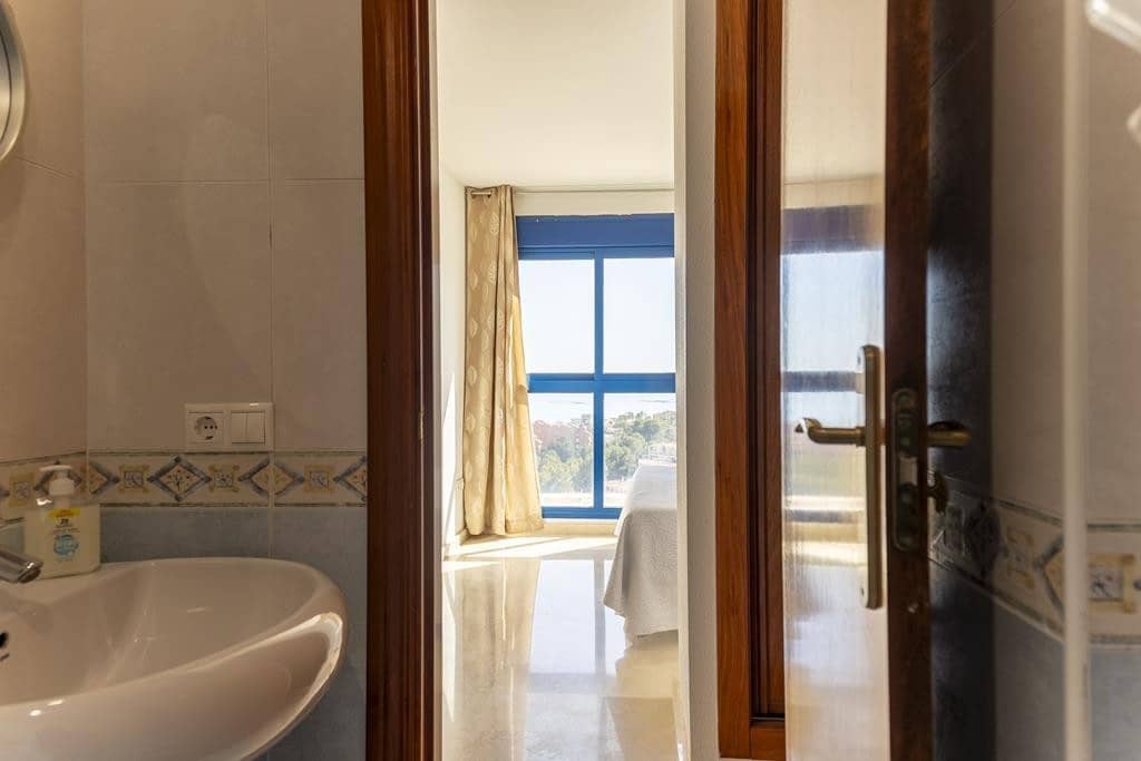 4 chambre Appartement à vendre à Calpe / Calp avec piscine garage - 990 000 € (Ref: 9594683)