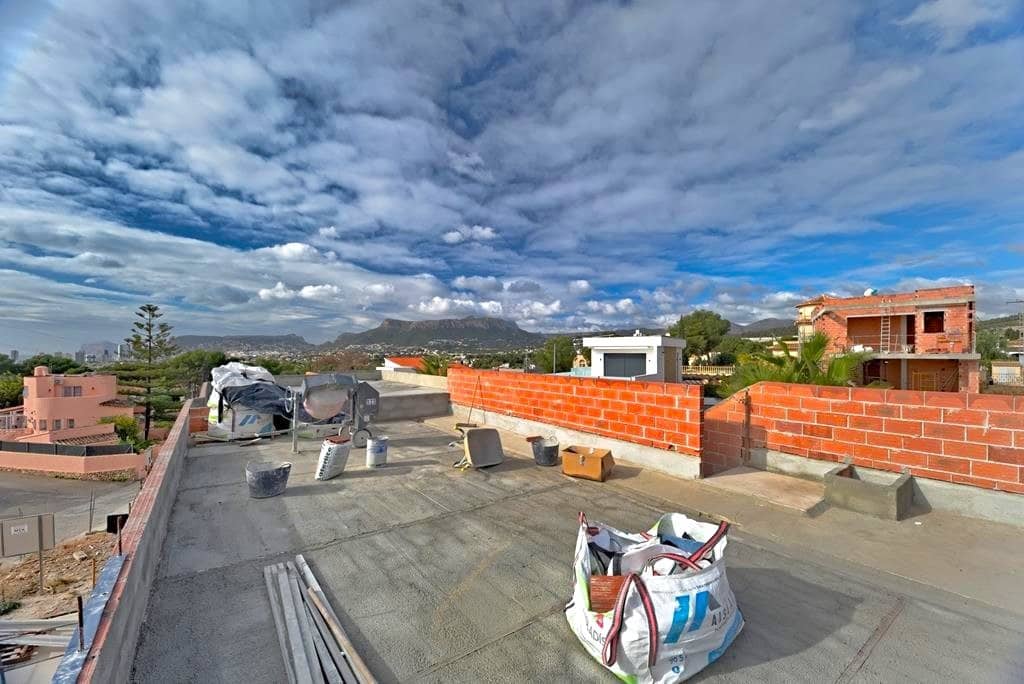 4 slaapkamer Villa te koop in Calpe / Calp met zwembad garage - € 1.599.000 (Ref: 9594684)