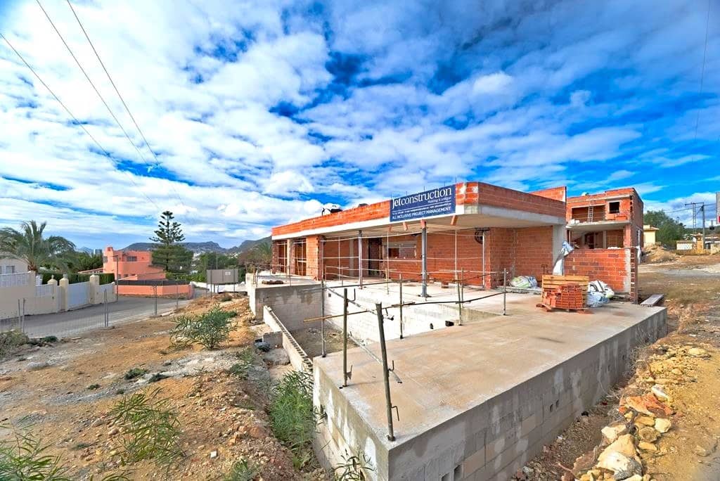 4 slaapkamer Villa te koop in Calpe / Calp met zwembad garage - € 1.599.000 (Ref: 9594684)