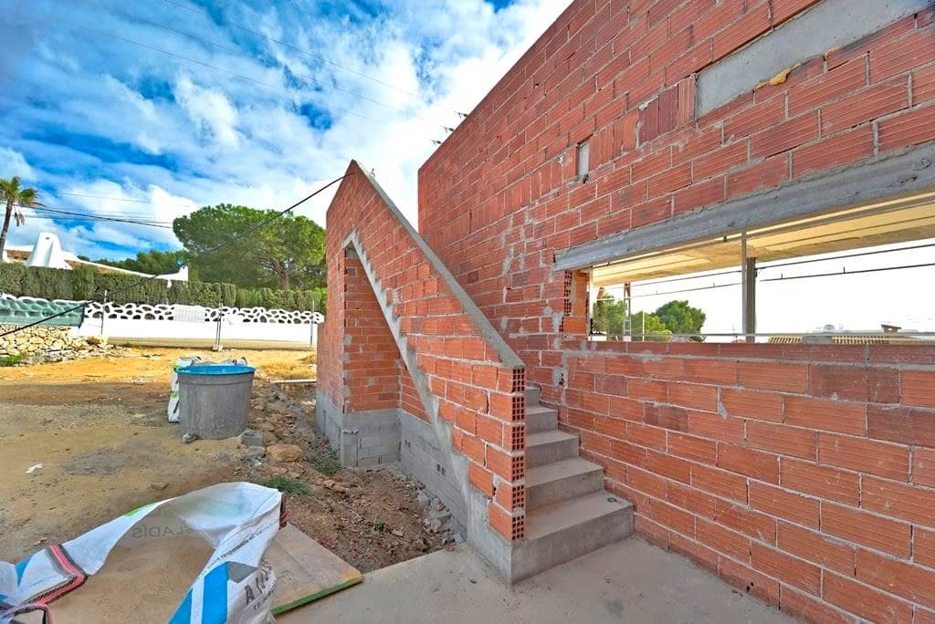 4 slaapkamer Villa te koop in Calpe / Calp met zwembad garage - € 1.599.000 (Ref: 9594684)