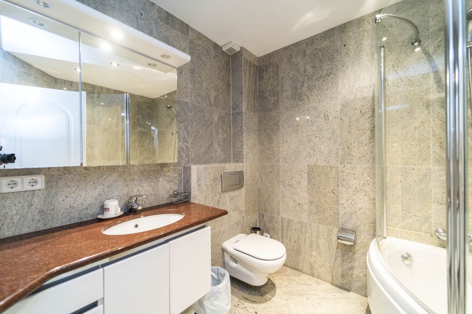 6 bedroom Villa for sale in Calpe / Calp with pool garage - € 2,400,000 (Ref: 9594685)