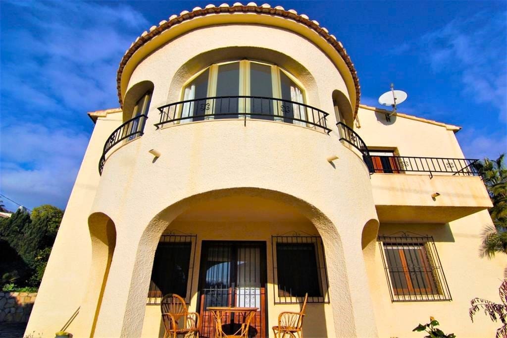 4 sypialnia Willa na sprzedaż w Calpe / Calp z garażem - 850 000 € (Ref: 9594689)