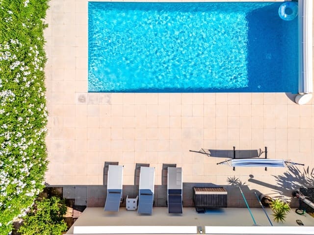 5 soverom Villa til salgs i Gargasindi, Calpe / Calp med svømmebasseng garasje - € 780 000 (Ref: 9598688)