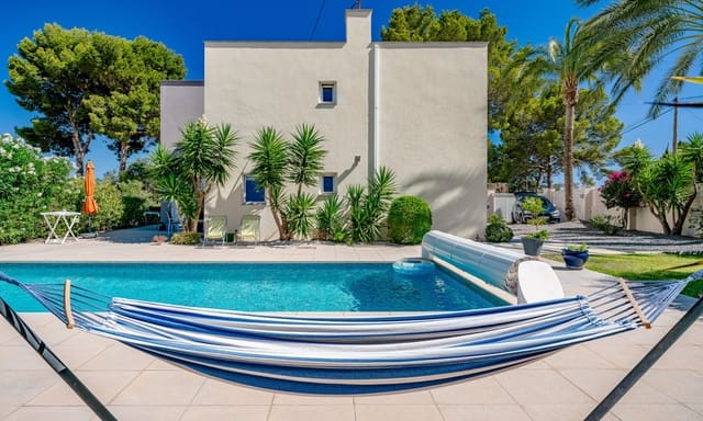 5 soverom Villa til salgs i Gargasindi, Calpe / Calp med svømmebasseng garasje - € 780 000 (Ref: 9598688)