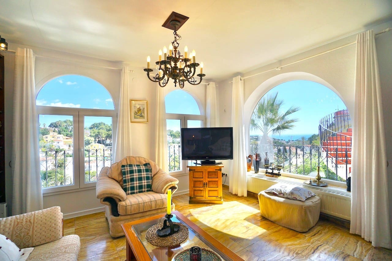 4 bedroom Villa for sale in Benissa with pool garage - € 595,000 (Ref: 9610827)