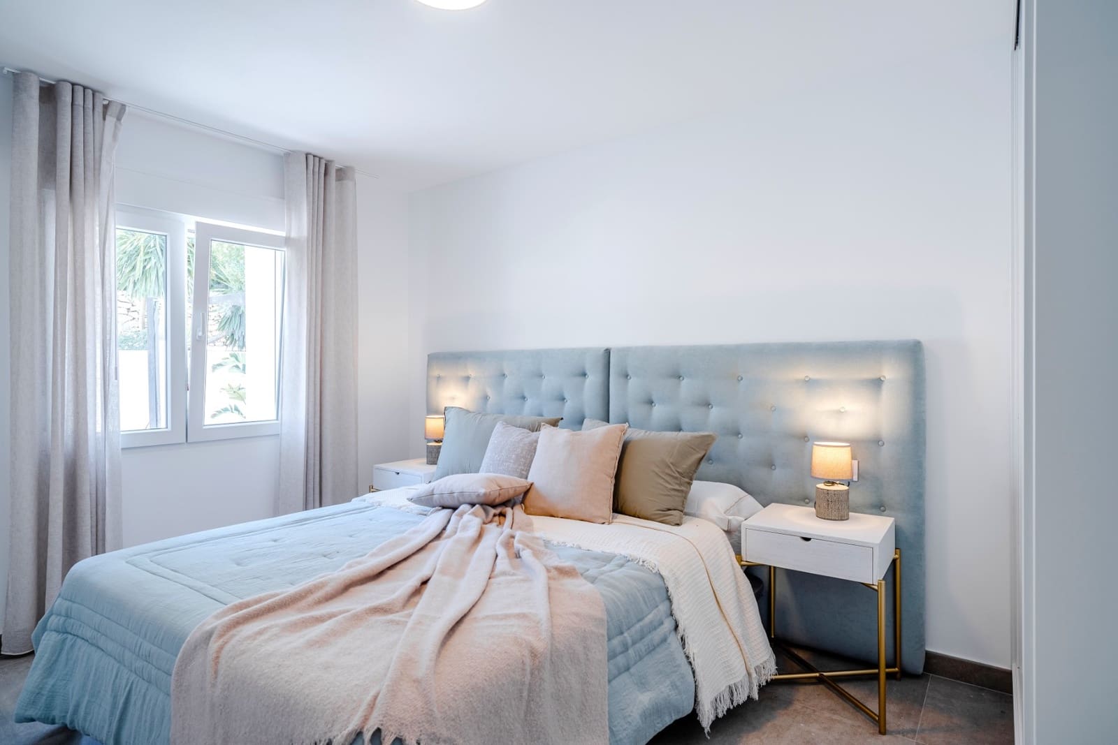 4 quarto Moradia para venda em Calpe / Calp com piscina garagem - 1 149 000 € (Ref: 9610829)