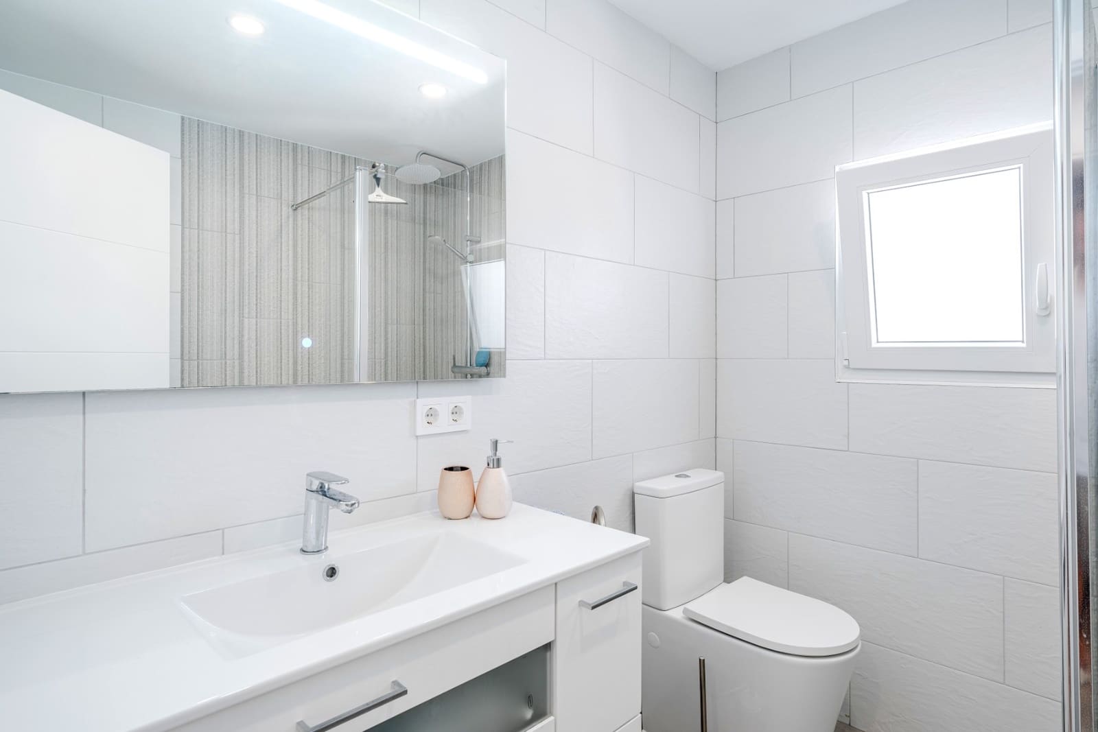 4 quarto Moradia para venda em Calpe / Calp com piscina garagem - 1 149 000 € (Ref: 9610829)