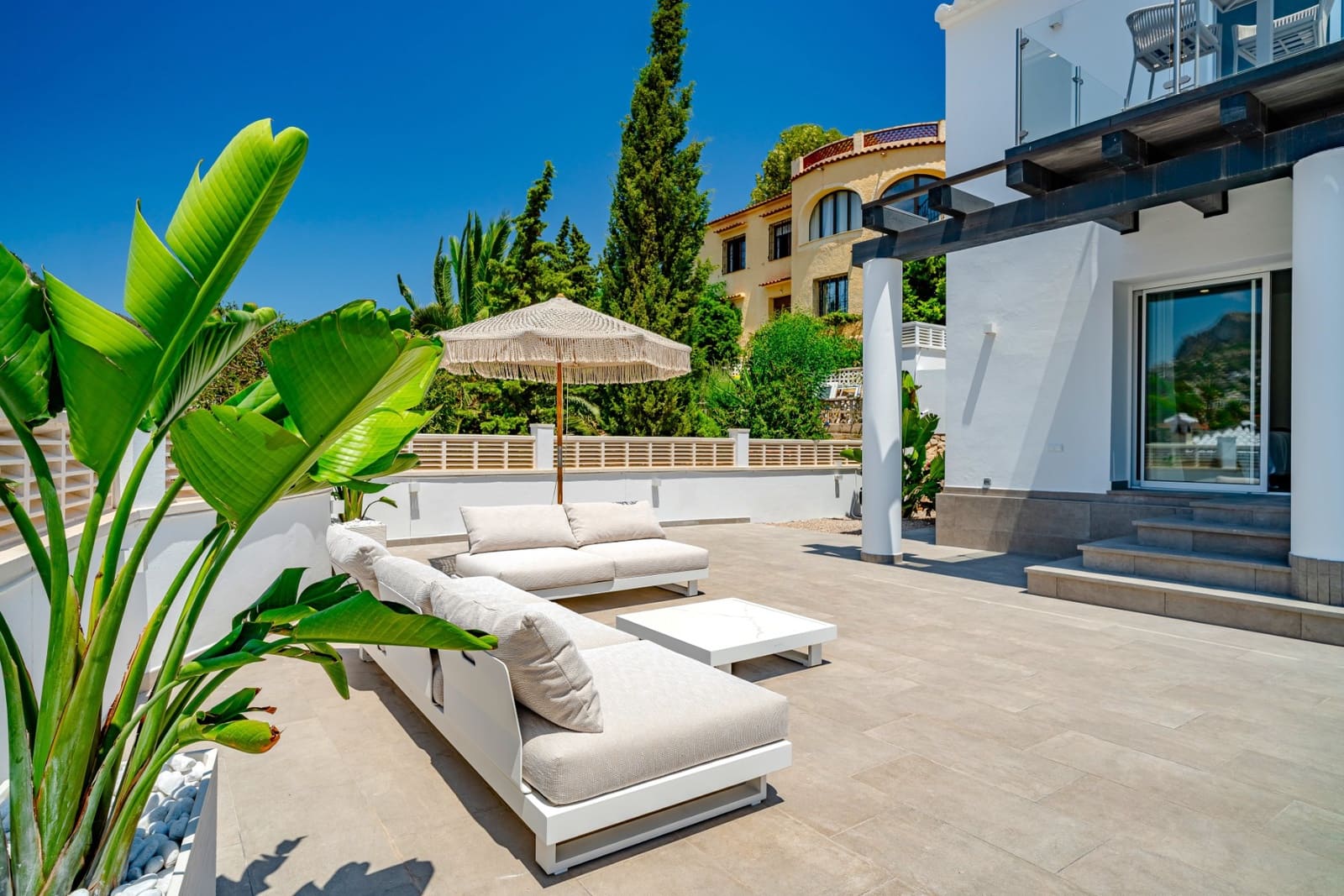 4 quarto Moradia para venda em Calpe / Calp com piscina garagem - 1 149 000 € (Ref: 9610829)