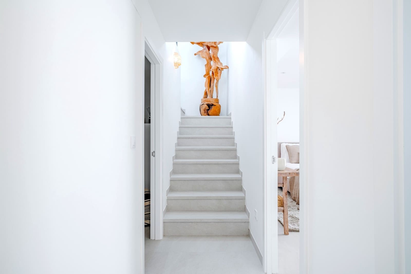 4 bedroom Villa for sale in Benissa with pool garage - € 1,950,000 (Ref: 9610830)