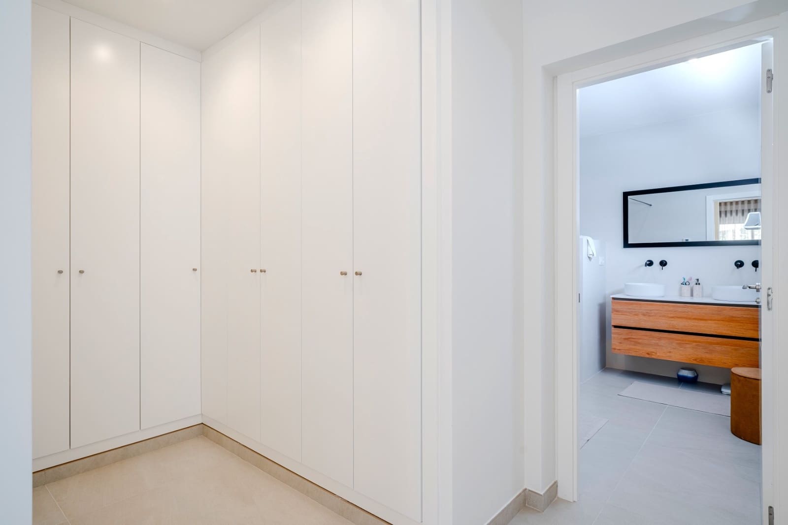 4 bedroom Villa for sale in Benissa with pool garage - € 1,950,000 (Ref: 9610830)