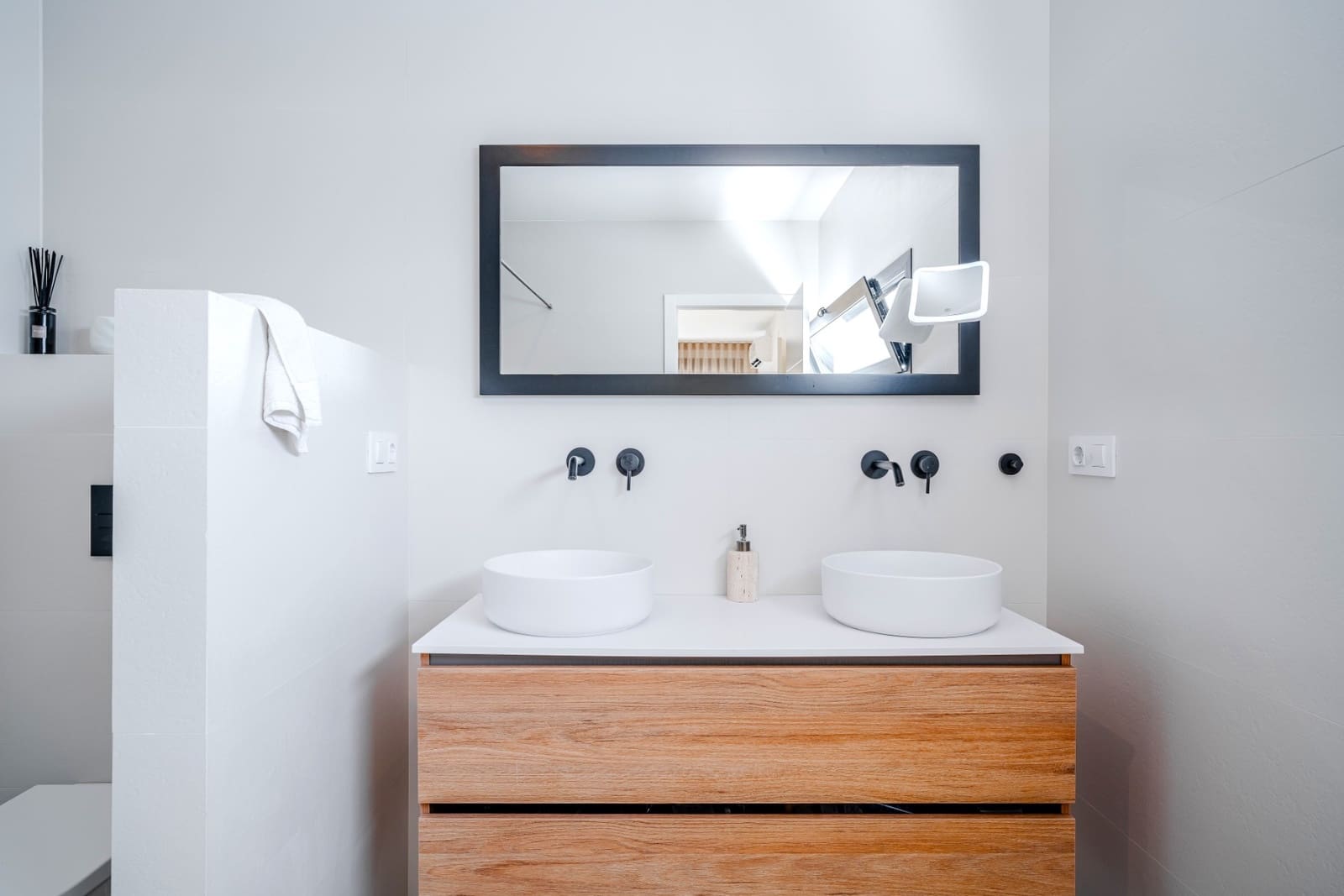 4 bedroom Villa for sale in Benissa with pool garage - € 1,950,000 (Ref: 9610830)