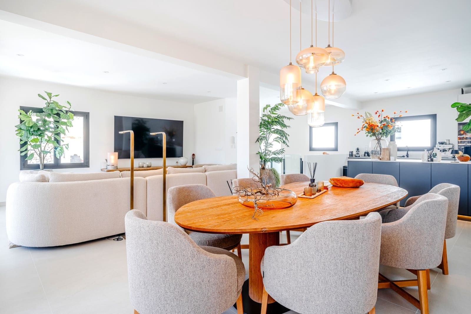 4 bedroom Villa for sale in Benissa with pool garage - € 1,950,000 (Ref: 9610830)