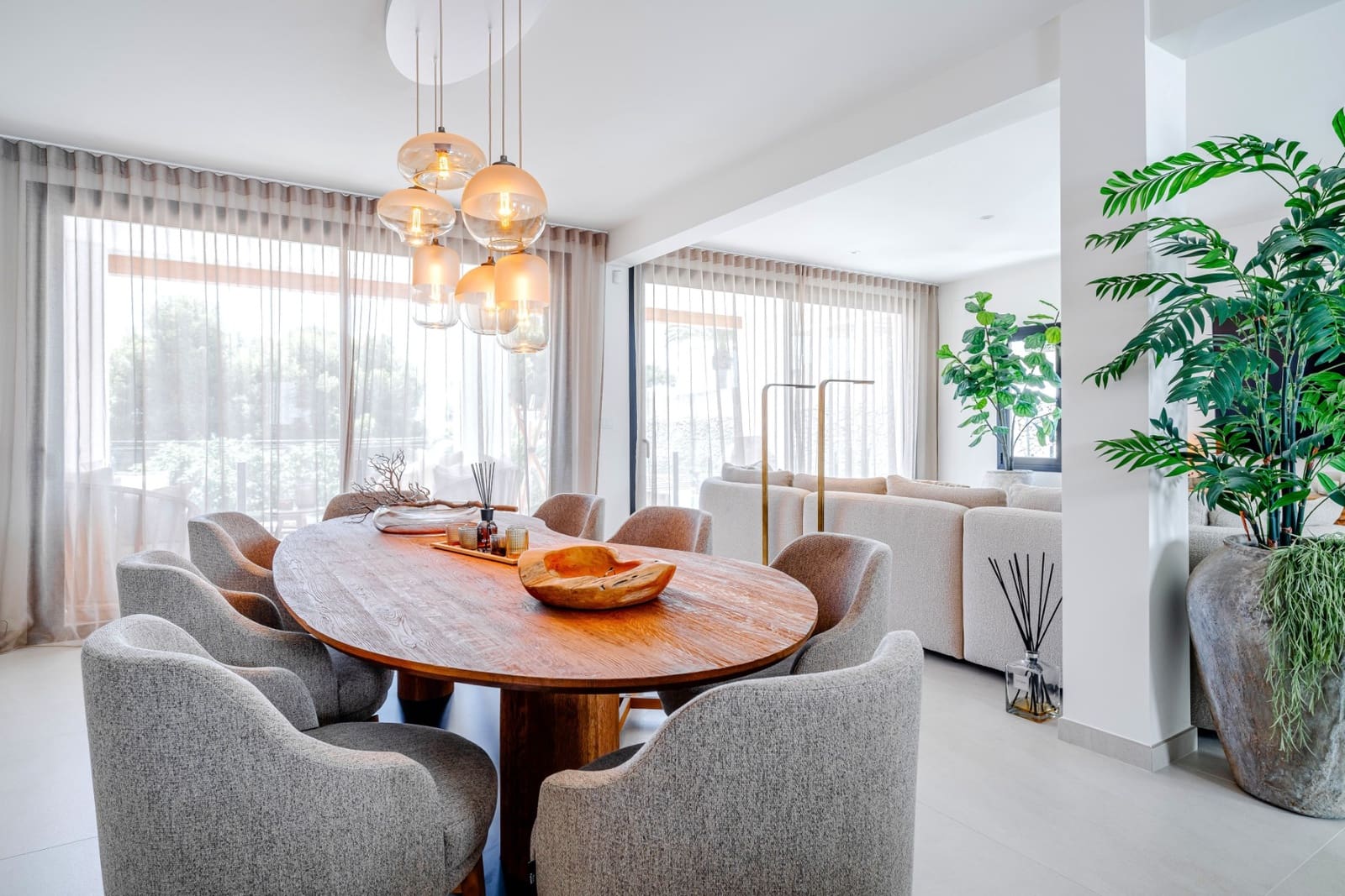 4 bedroom Villa for sale in Benissa with pool garage - € 1,950,000 (Ref: 9610830)