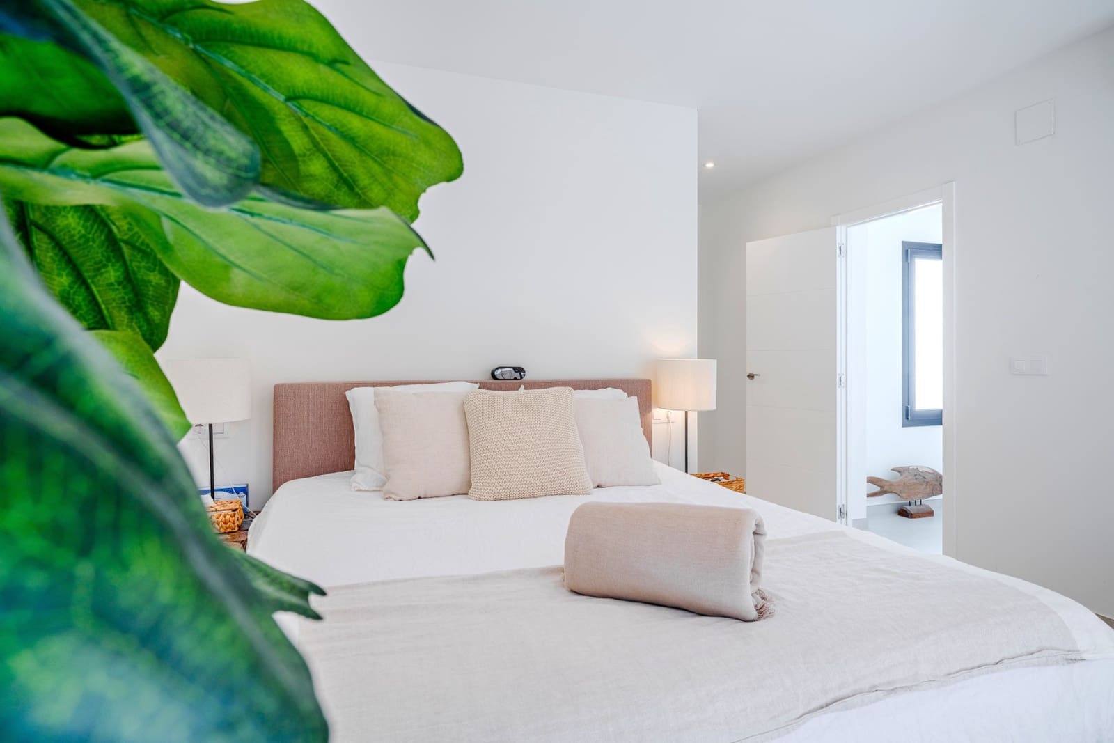 4 bedroom Villa for sale in Benissa with pool garage - € 1,950,000 (Ref: 9610830)