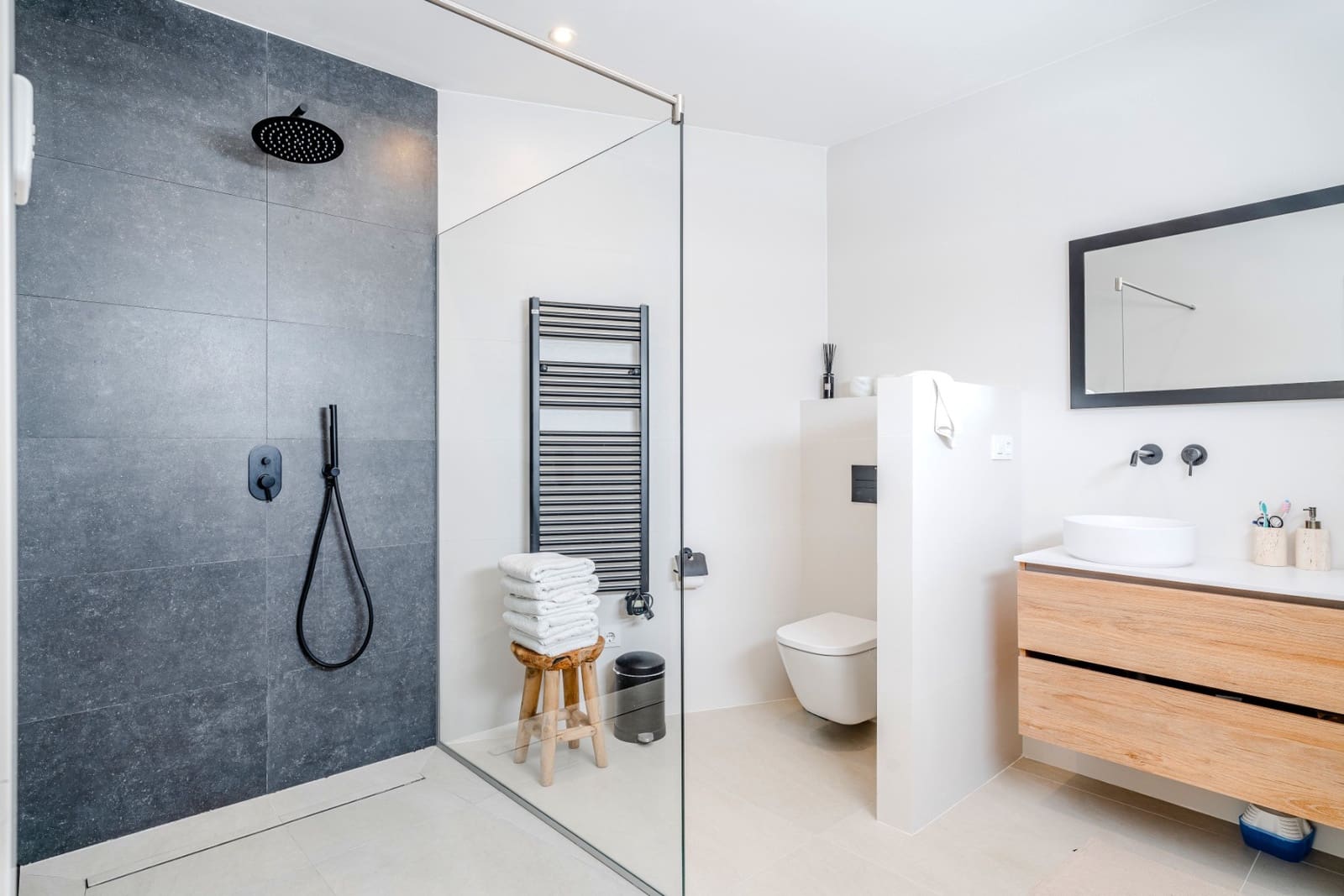 4 bedroom Villa for sale in Benissa with pool garage - € 1,950,000 (Ref: 9610830)