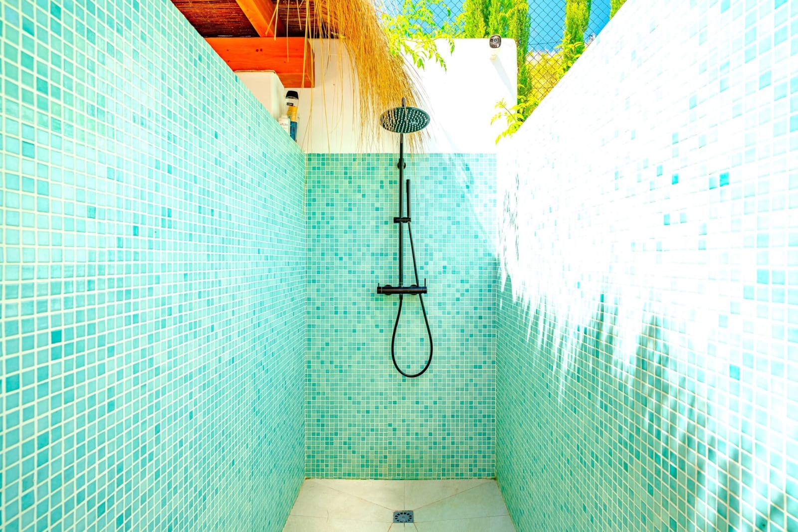 4 bedroom Villa for sale in Benissa with pool garage - € 1,950,000 (Ref: 9610830)