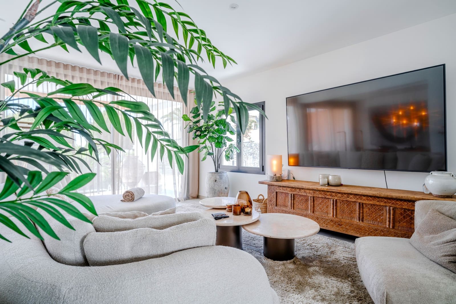 4 bedroom Villa for sale in Benissa with pool garage - € 1,950,000 (Ref: 9610830)